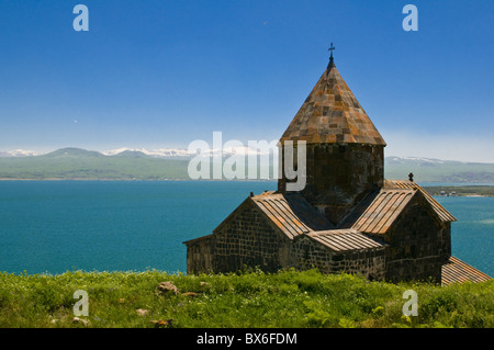 Le monastère de Sevanavank (Sevan) par le lac Sevan, en Arménie, Caucase, Asie centrale, Asie Banque D'Images