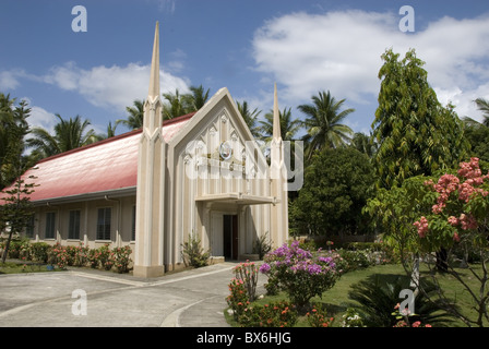 Iglesia Ni Cristo, caractéristique de l'église de style moderne construit par cette secte chrétienne active, Bicol, le sud de Luzon, Philippines Banque D'Images