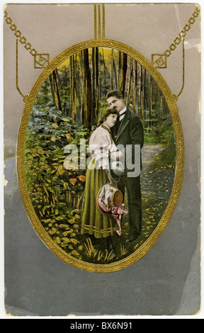 Personnes, couples, amoureux de la forêt, théochrome, carte postale, estampillée 1910, droits additionnels-Clearences-non disponible Banque D'Images