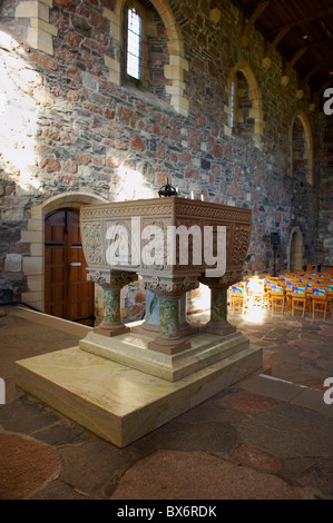 L'Abbaye d'Iona, à l'intérieur de l'église, à l'île d'Iona, Ecosse, Royaume-Uni, Europe Banque D'Images