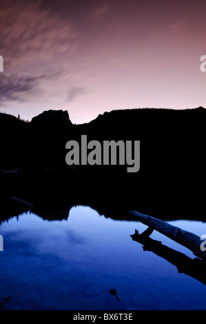 Hallet Pic et lac de l'Ours, Rocky Mountain National Park, Estes Park, Colorado, USA Banque D'Images