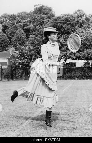 Sports, tennis, femme jouant au tennis, vers 1910, droits additionnels-Clearences-non disponible Banque D'Images