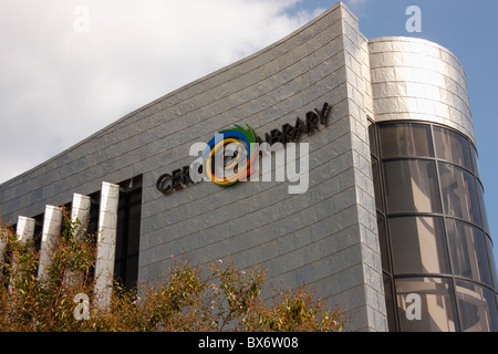 Bibliothèque de Cerritos, Cerritos, Californie, États-Unis. Banque D'Images