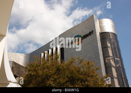 Bibliothèque de Cerritos, Cerritos, Californie, États-Unis. Banque D'Images