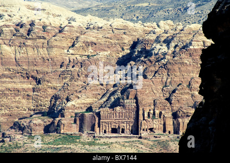 Tombes royales à Petra, en Jordanie. Banque D'Images