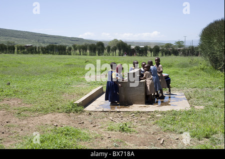 Réservoir d'eau douce fournit l'eau potable pour les écoliers à l'école primaire Ndogo, district de Gilgil, Rift Valley, Kenya Banque D'Images