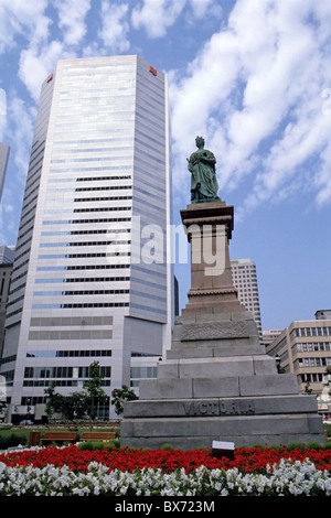 Montréal, Canada - Statue de la reine Victoria à Victoria Square, Montréal, Québec, Canada. Banque D'Images