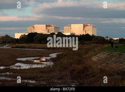 Centrale nucléaire de Bradwell situé sur la péninsule de Dengie à l'embouchure de la rivière Blackwater dans l'Essex en Angleterre. Banque D'Images