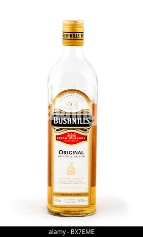 Bouteille de whisky irlandais Bushmills Banque D'Images