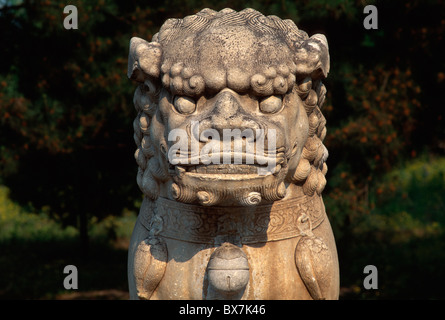 Lion, chemin des spiritueux, Ming-Tombs, Beijing, Patrimoine Mondial Banque D'Images