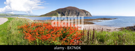 L'île de Davaar à l'embouchure du Loch de Campbeltown, vue sur la baie de Kildalloig, sur la péninsule de Kintyre, Argyll & Bute, Écosse Royaume-Uni Banque D'Images