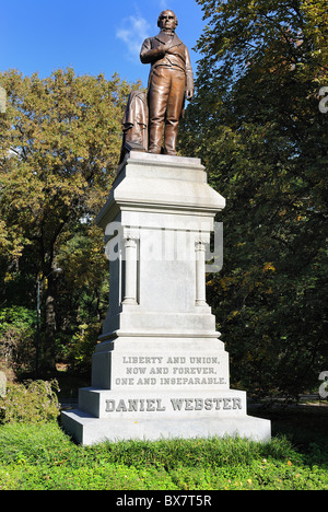 Monument à Daniel Webster dans Central Park à New York, un important homme d'État américain au cours de la période d'avant. Banque D'Images
