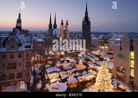 Marché de Noël à Halle (Saale), Allemagne ; Weihnachtsmarkt à Halle 2010 Banque D'Images
