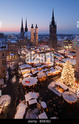 Marché de Noël à Halle (Saale), Allemagne ; Weihnachtsmarkt à Halle 2010 Banque D'Images