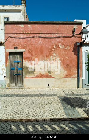 Avant de la chambre colorée à Vila Real de Santo António, Algarve, Portugal Banque D'Images