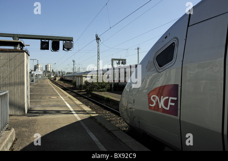 TGV à la gare principale de Stuttgart Banque D'Images