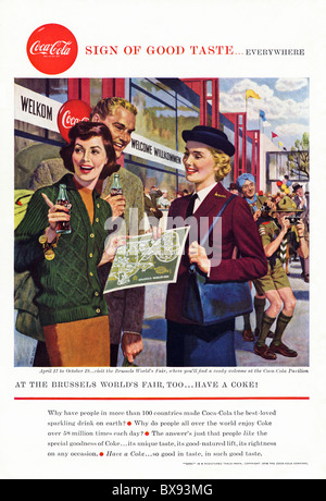 Couleur Coca cola classique d' annonce illustration de Bruxelles Foire mondiale de magazine américain vers 1958 Banque D'Images