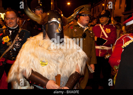 La nuit de Guy Fawkes 2010, Lewes, dans le Sussex, Angleterre Banque D'Images