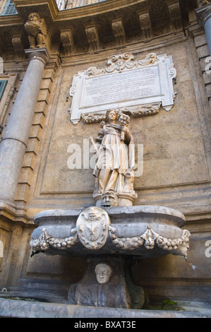 Fontaine à Quattro Canti les quatre coins centre de Palerme Sicile Italie Europe Banque D'Images