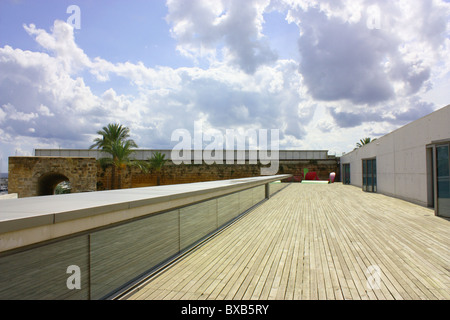 Terrasse moderne que dans une galerie ou de grand standing moderne Banque D'Images