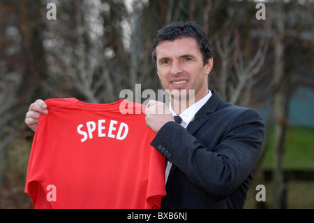 Gary Speed est dévoilé comme Manager de l'Équipe nationale de football gallois au cours d'une conférence de presse à l'hôtel Vale à Cardiff. Banque D'Images