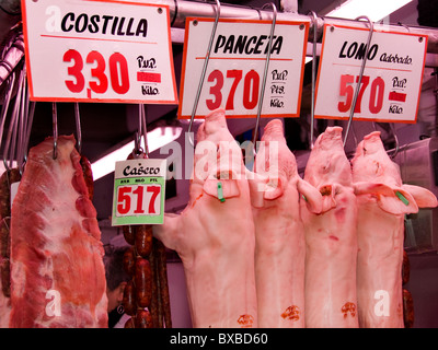 Marché Boucher Bilbao Mercado de la Rivera Espagne Pays Basque Espagnol Banque D'Images