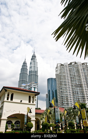 Bâtiments dans la ville de Kuala Lumpur en Malaisie. Photo par Gordon 1928 Banque D'Images
