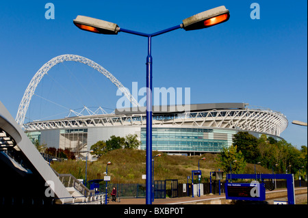 L'Europe, Royaume-Uni, Angleterre, Londres, stade de Wembley et gare 2010 Banque D'Images