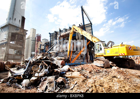 Des travaux de démolition sur l'usine de sucre désaffectée de Suedzucker AG, Regensburg, Bavière, Allemagne, Europe Banque D'Images