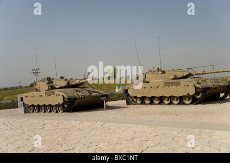 Merkava tanks au Musée du Corps blindé israélien à Latroun, Israël Banque D'Images