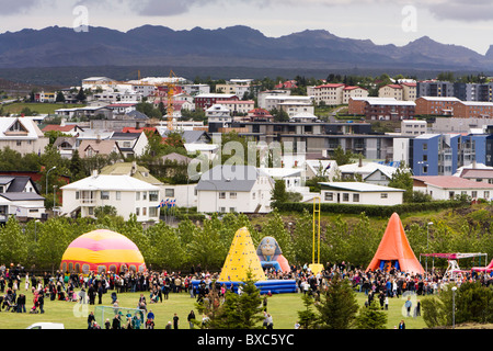 Commémorations de l'indépendance. Hafnarfjordur, une plus grande région de Reykjavik, Islande. Banque D'Images