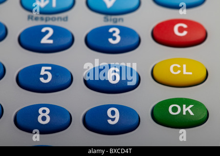 Carte à puce et NIP à l'échelle nationale sur la sécurité du lecteur de carte pour aider à prévenir la fraude et l'accès non autorisé du compte bancaire en ligne. Banque D'Images