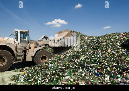 Le recyclage du verre à Alba company, Berlin, Allemagne Banque D'Images