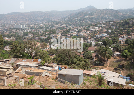 Vue panoramique sur Freetown, Sierra Leone, Afrique de l'Ouest. Banque D'Images