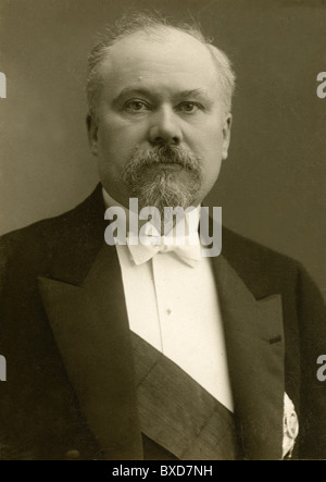 Portrait de Raymond Poincaré (1860-1934) politicien conservateur français, Premier ministre français et président français (1913-1920). Banque D'Images