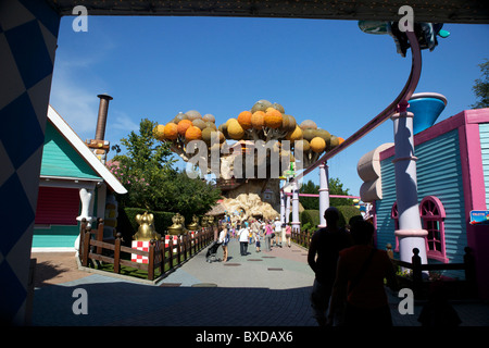 Le parc à thème Gardaland, Pescheira de Garda Italie Banque D'Images