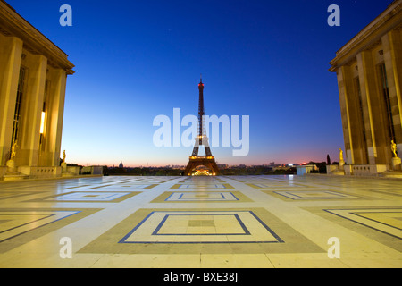 Europe, France, Paris (75), l'esplanade du Trocadéro et de la Tour Eiffel Banque D'Images