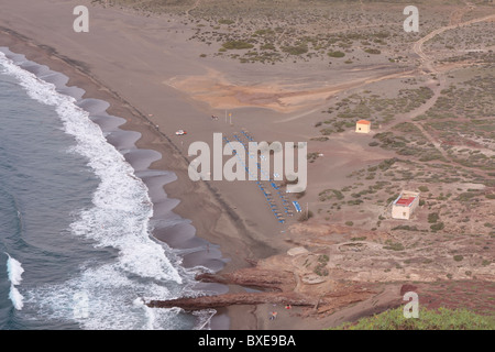 Playa La Tejita vue aérienne du haut de Montana Roja près d'El Medano Tenerife en Espagne Banque D'Images