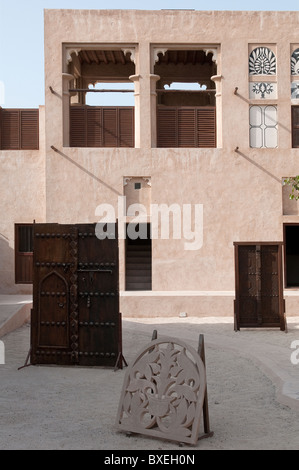 Le Cheik Juma Al Maktoum House, la base de l'architecture traditionnelle museum à Dubaï Banque D'Images