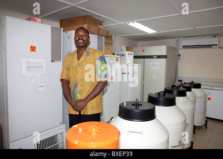 Afrique Cameroun Yaoundé laboratoire Virus Banque D'Images