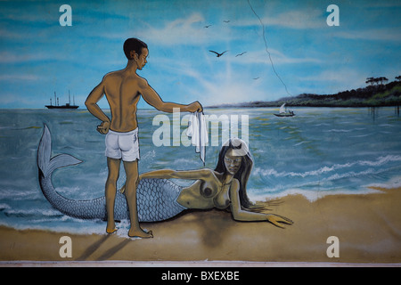 Mur peinture mermaid beach Cameroun Kribi Banque D'Images