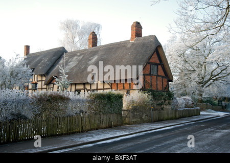 Anne Hathaway's Cottage, Shottery, Stratford-on-Avon, dans le Warwickshire, Angleterre, RU Banque D'Images