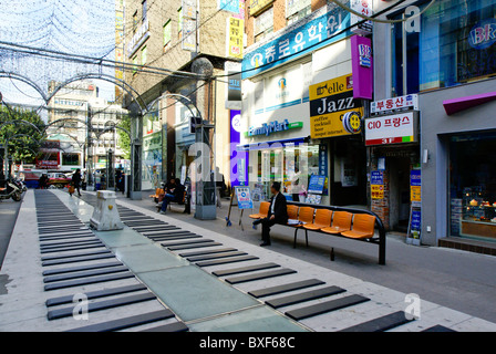 Touche Piano Lane, quartier de Jongno-gu, Seoul, Corée du Sud Banque D'Images