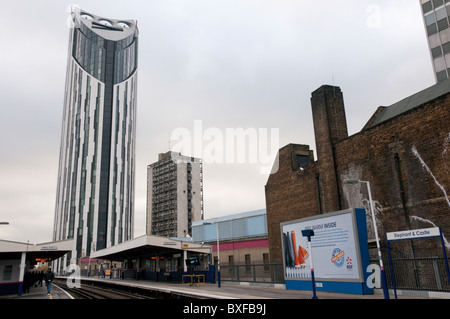 La Strata Tower à Elephant and Castle, dans le sud de Londres Banque D'Images