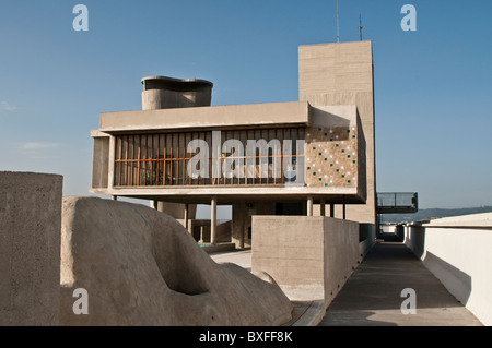 Terrasse sur le toit, Unite d'Habitation de Le Corbusier, Marseille, France Banque D'Images