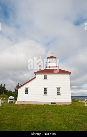 Phare de Gilbert Cove, Nouvelle-Écosse, Canada. Banque D'Images