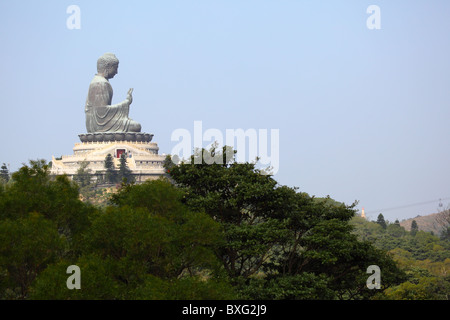 Statue du Bouddha géant dans la région de Tian Tan. Hong Kong, Chine Banque D'Images