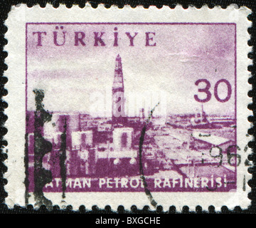 Turquie - circa 1963 : timbre imprimé en Turquie montre Atman Raffinerie, circa 1963 Banque D'Images