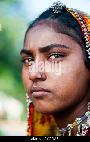 Gadia Lohar. Rajasthan nomades adolescente. L'errance de l'Inde les forgerons. L'Inde Banque D'Images