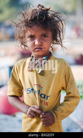 Gadia Lohar. Rajasthan nomades. fille bébé L'errance de l'Inde les forgerons. L'Inde Banque D'Images